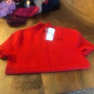 Turtle neck knit blouse